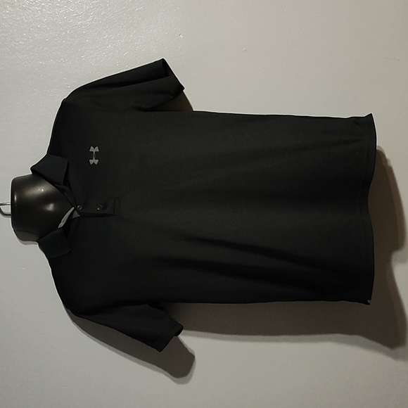 Under Armour youth black and gray XL heat gear shirt